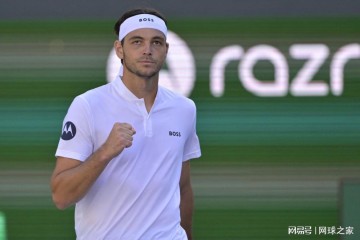 开云APP下载-弗里茨不顾形象上演膝盖断拍神技，丰塞卡入选劳伦斯突破奖惹争议